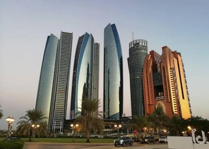 Corniche Street - Luxury Room